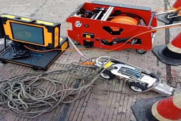 宁城CCTV管道检测机器人